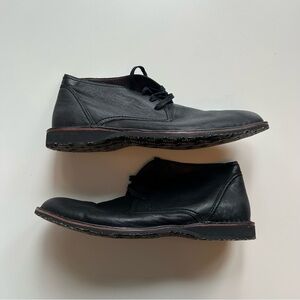 John Varvatos Black Leather Chukka Boots
